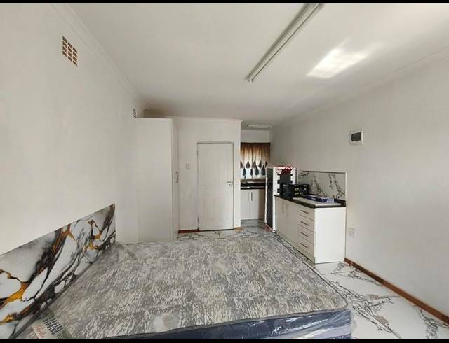 1 BEDROOM PROPERTY TO RENT IN FORT GALE